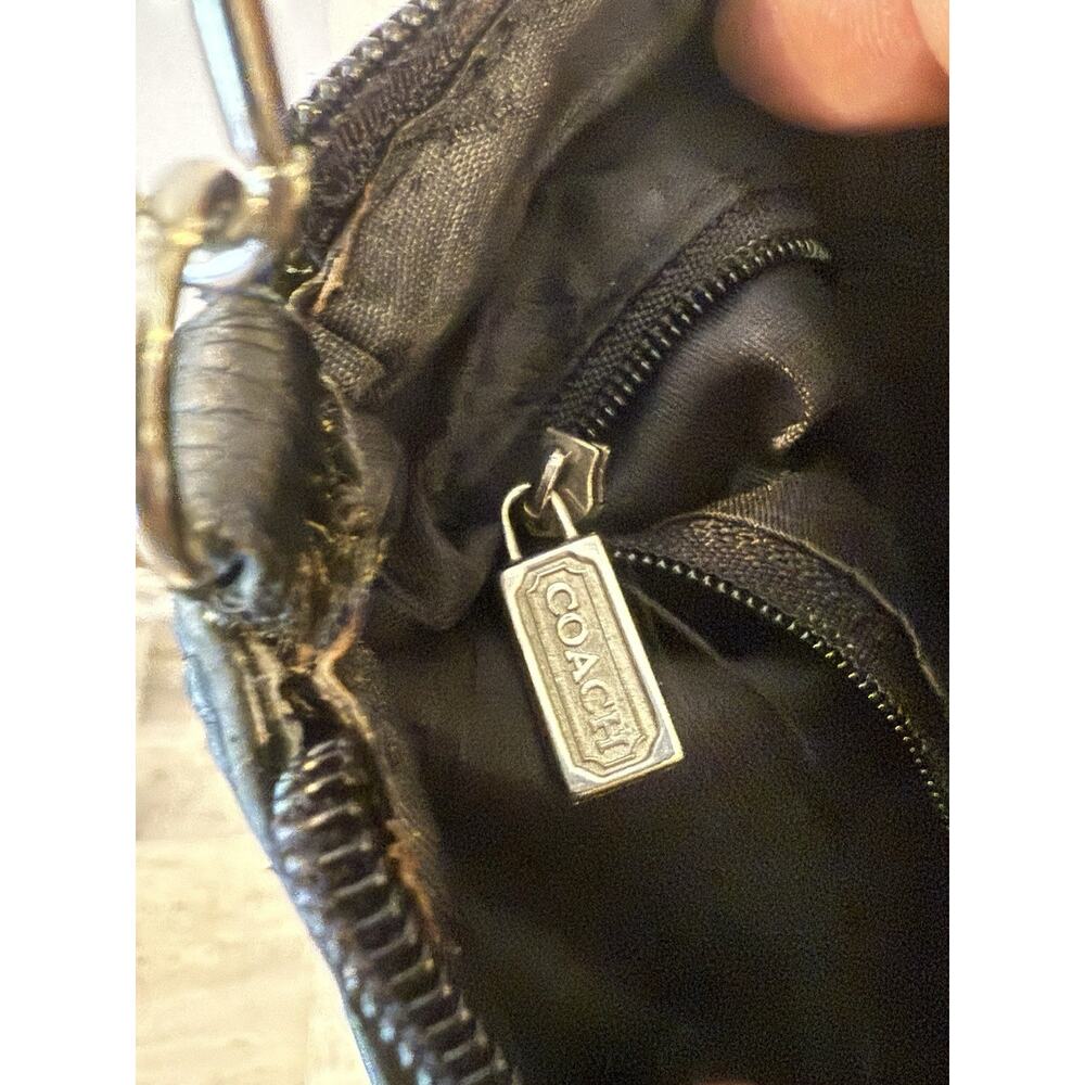 Coach Black Signature C Crossbody Bag Purse Adjustable Strap Zip Top Logo - Picture 7 of 10